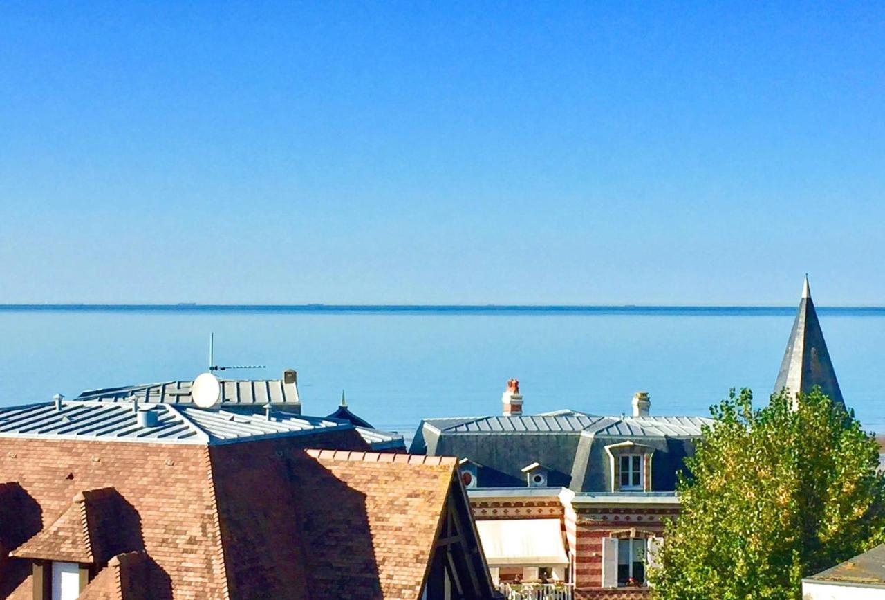 Vue Mer Panoramique Incroyable - Lesparisnormands - Centre Et Plage A 50M Villers-sur-Mer Exterior photo