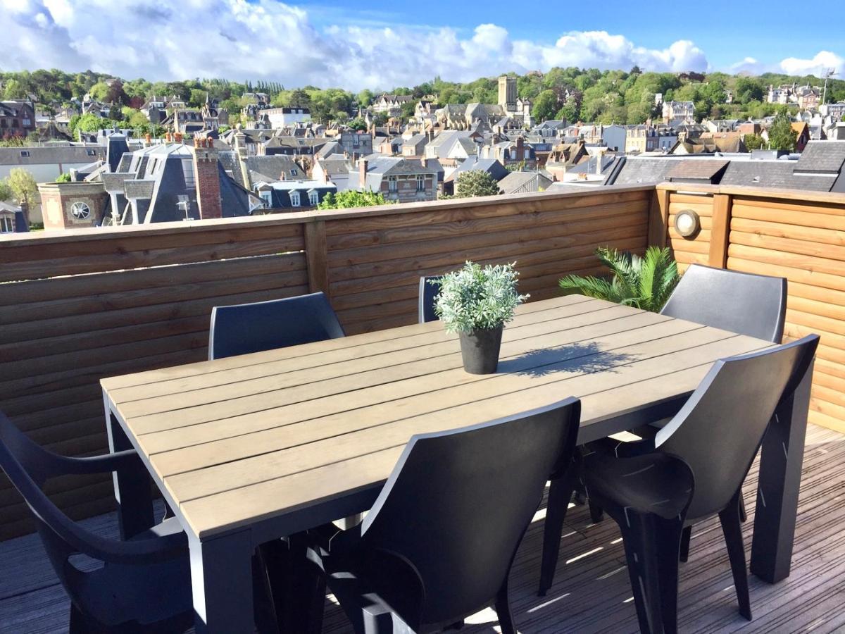 Vue Mer Panoramique Incroyable - Lesparisnormands - Centre Et Plage A 50M Villers-sur-Mer Exterior photo